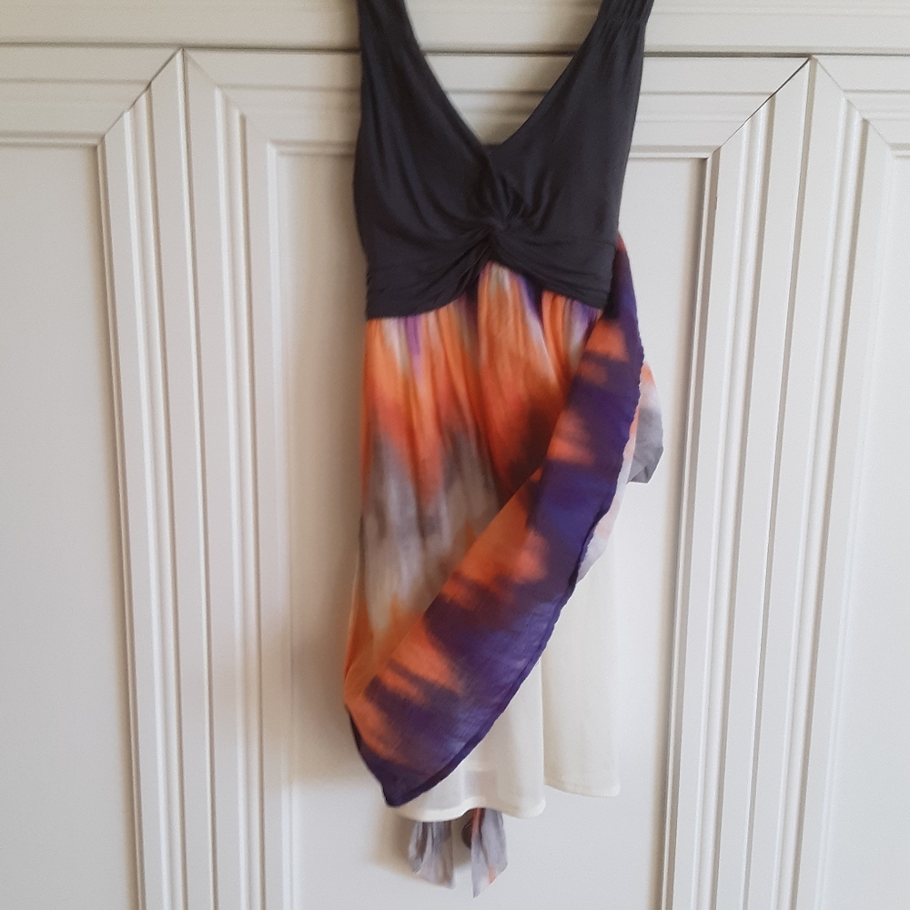 Dress - Picture 3 of 3